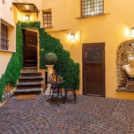 The Court Piazza Di Spagna Roma Exterior foto